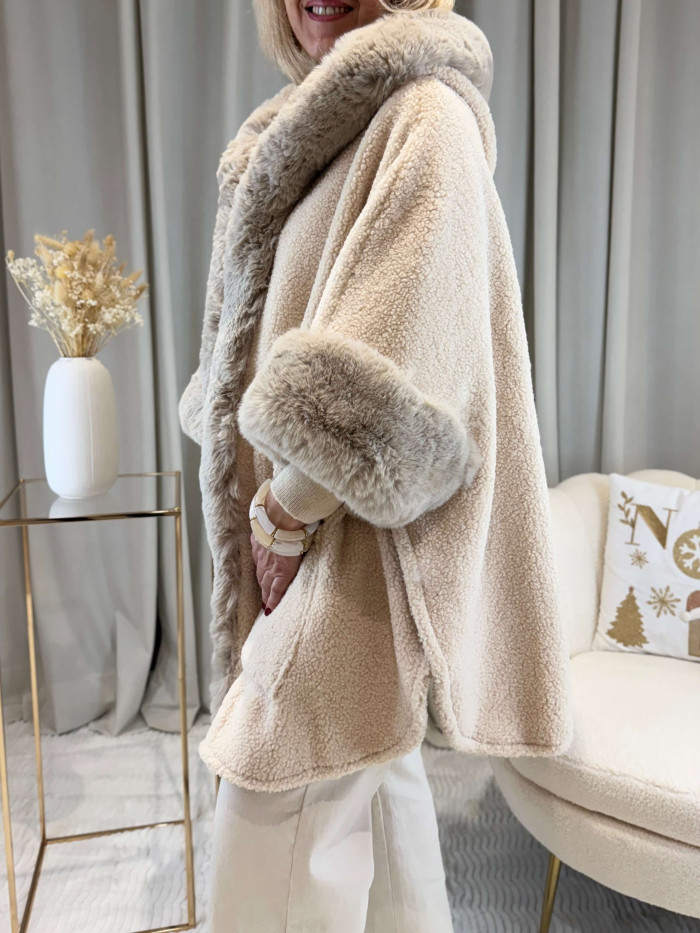 Veste a capuche léopard