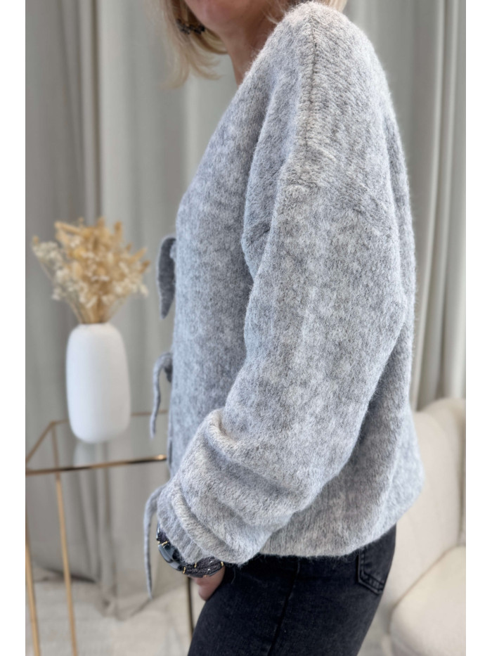 Cardigan manches longues gris dentelle blanche liens à nouer